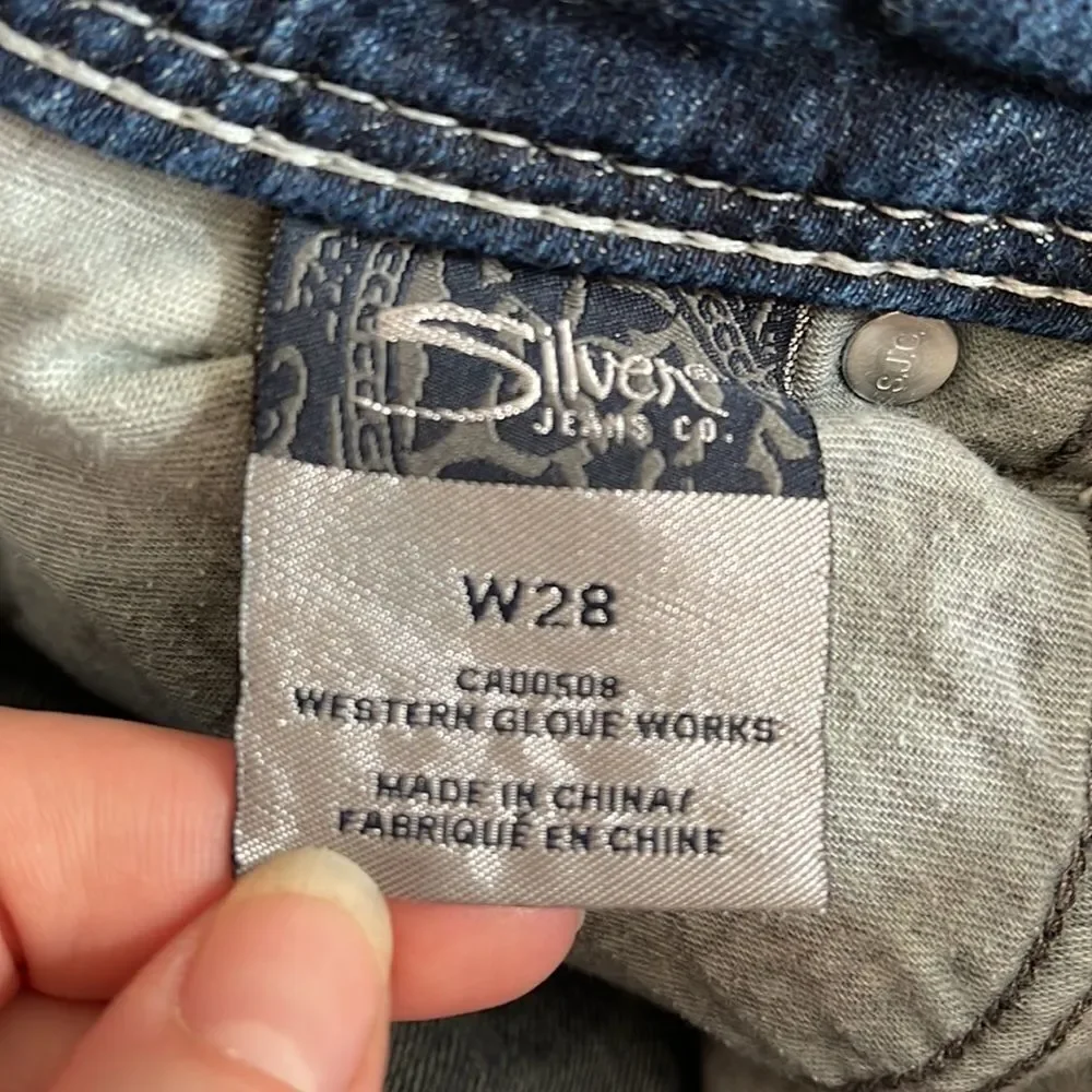 Silver Suki Capri blue jeans denim western stitching embroidery EUC 28 cowgirl